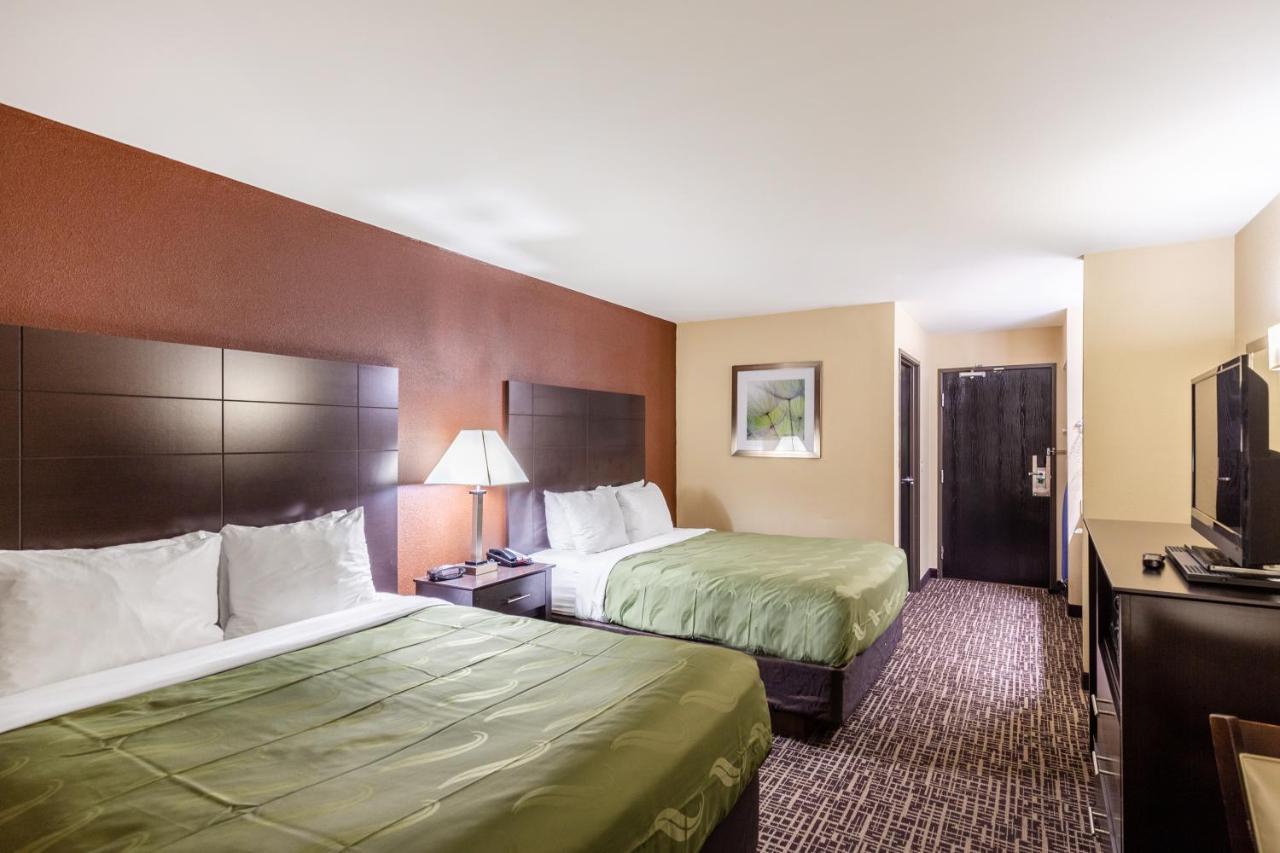 Quality Inn & Suites Caseyville - St Louis Екстериор снимка